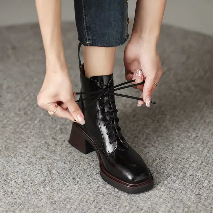 Jovinna Botines Cuadradas