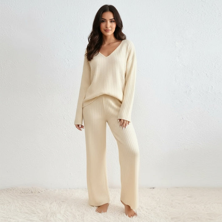 Vivienne Conjunto de dos Piezas con Top y Pantalones