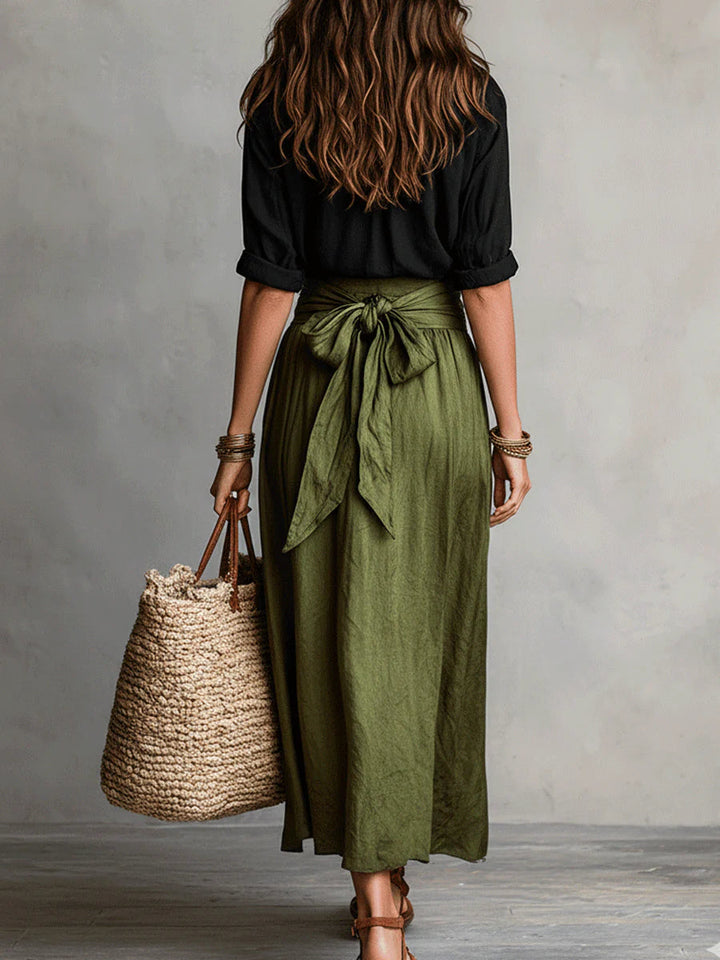 Alesia™ | Conjunto Elegante Blusa Negra & Falda Midi Oliva