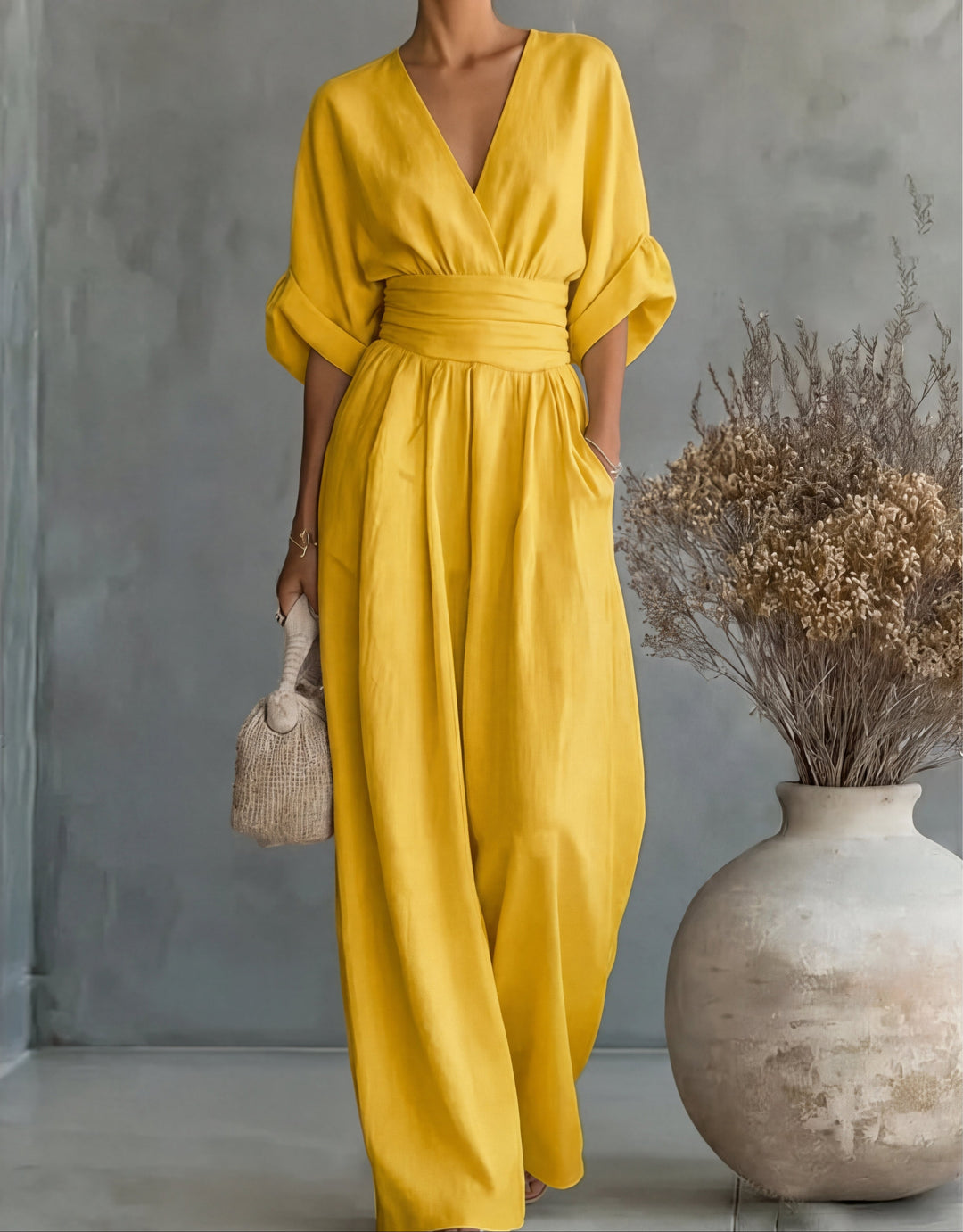Elena™ | Mono Elegante de Escote en V