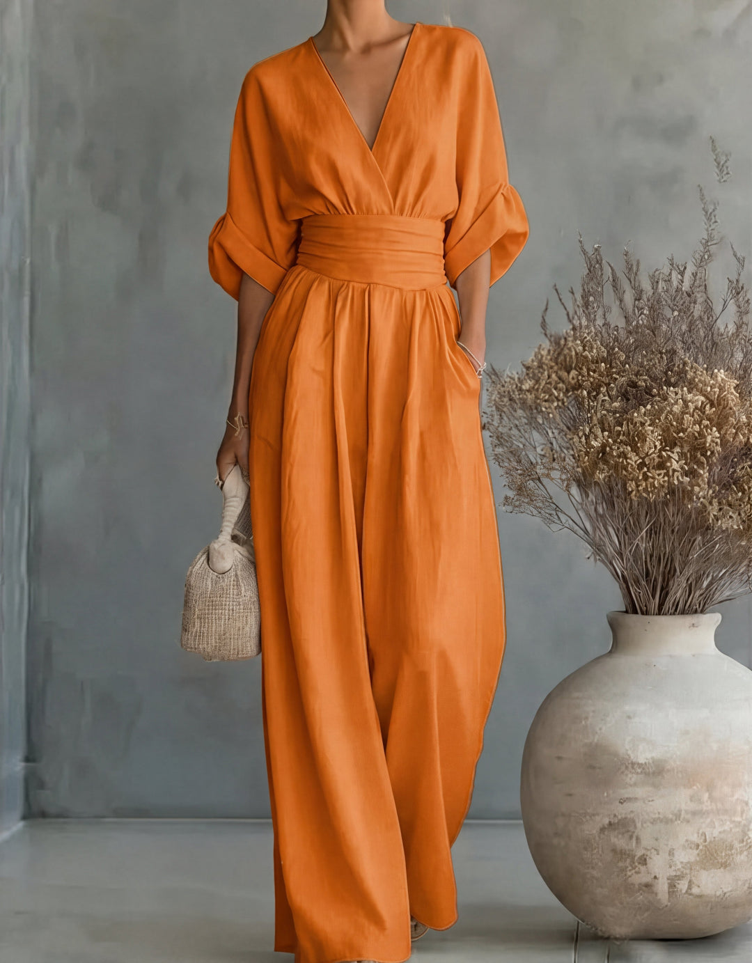 Elena™ | Mono Elegante de Escote en V