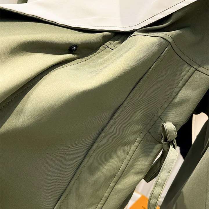 Ella Chaqueta Elegante con Protección Contra el Viento y la Lluvia